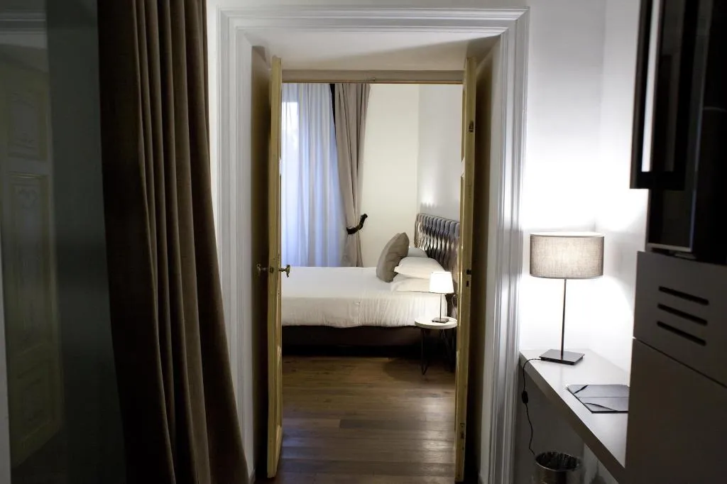 Room, Piazza Farnese Luxury Suites, Rome