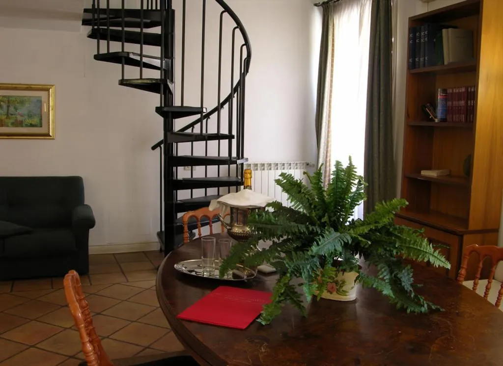 Room, Residenza Monti, Rome