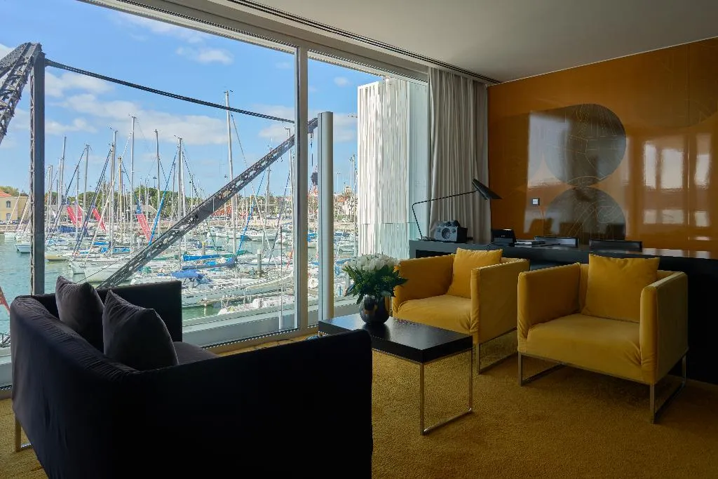 SUITE STANDARD Room, Altis Belem Hotel & Spa, a Member of Design Hotels, Lisbon