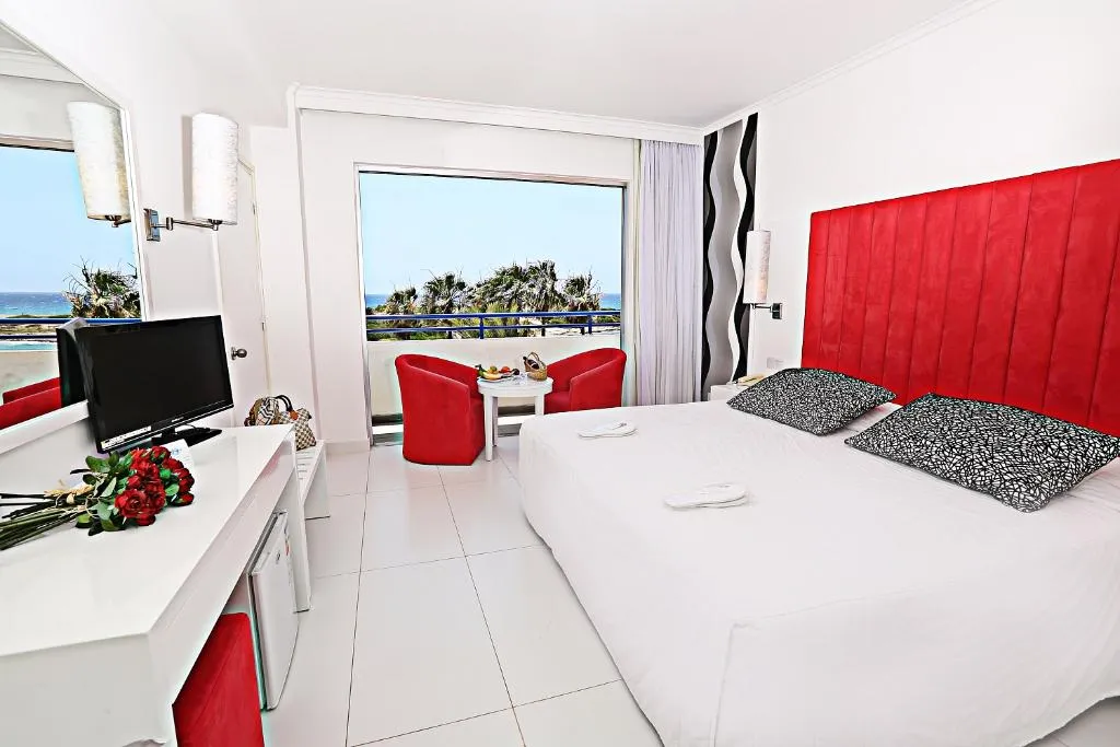 SINGLE SIDE SEA VIEW Room, The Dome Beach Hotel & Resort, Cyprus