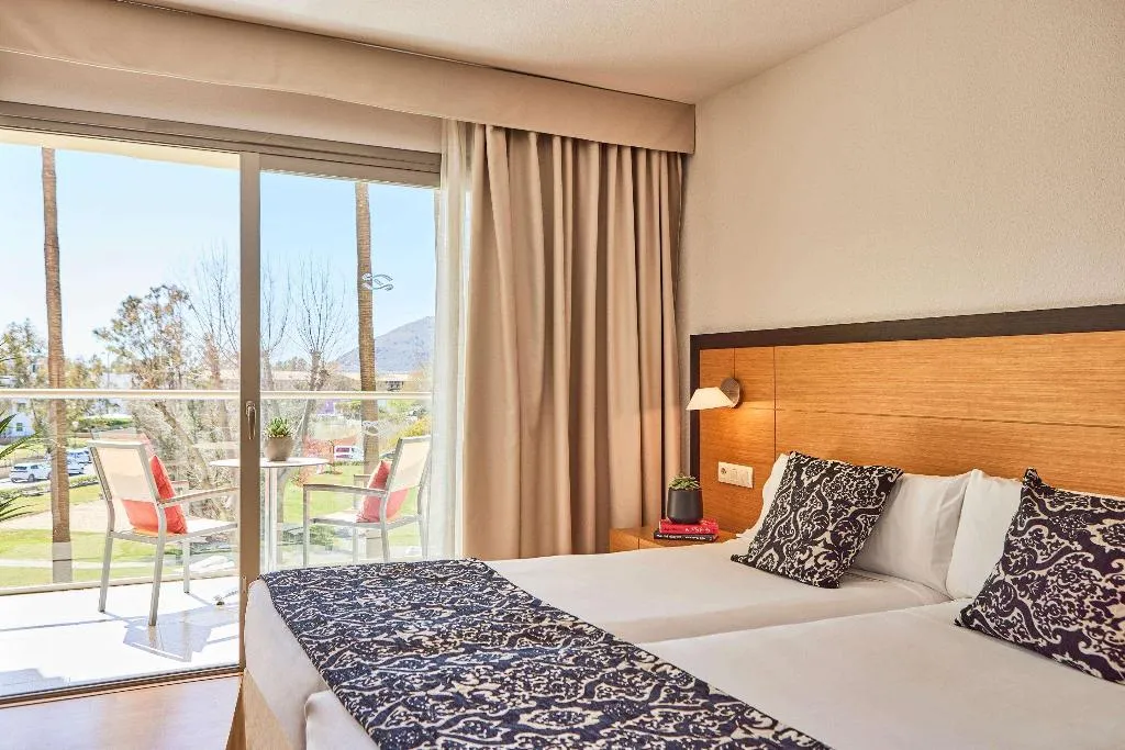 Room, Zafiro Tropic, Majorca