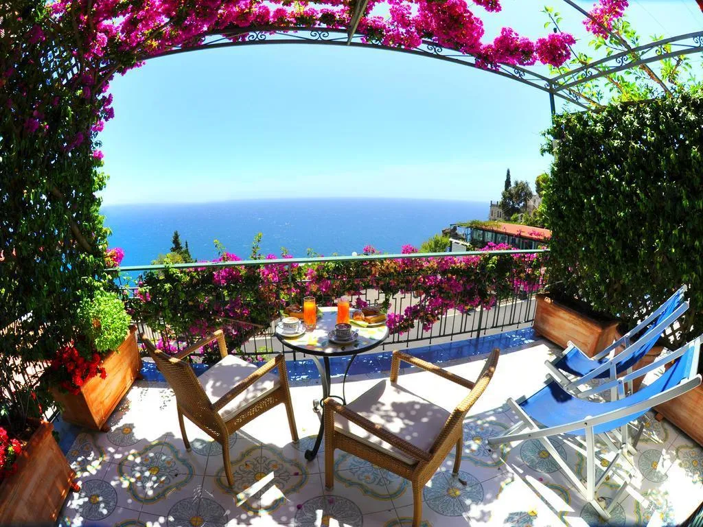 General view, Locanda Costa D Amalfi, Naples