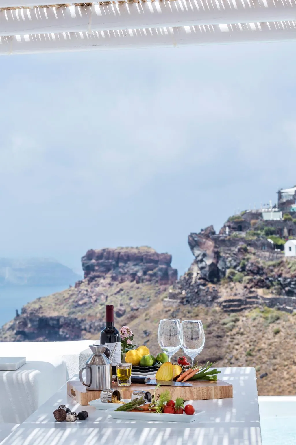 CAVE SEA VIEW Room, Katikies Chromata Santorini - The Leading Hotels, Santorini