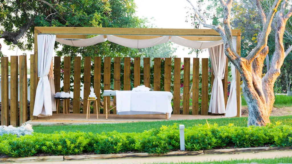 Terrace, Ozadi Tavira Hotel, Algarve