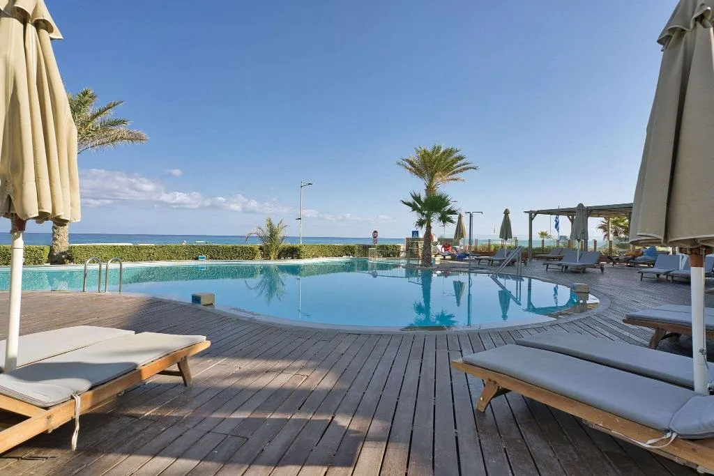 Pool, Aegean Pearl Hotel, Crete