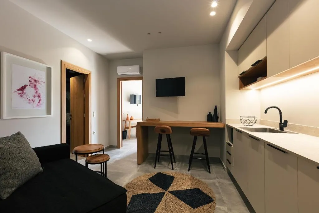 Room, Chapter 02 Gallery Suites, Crete