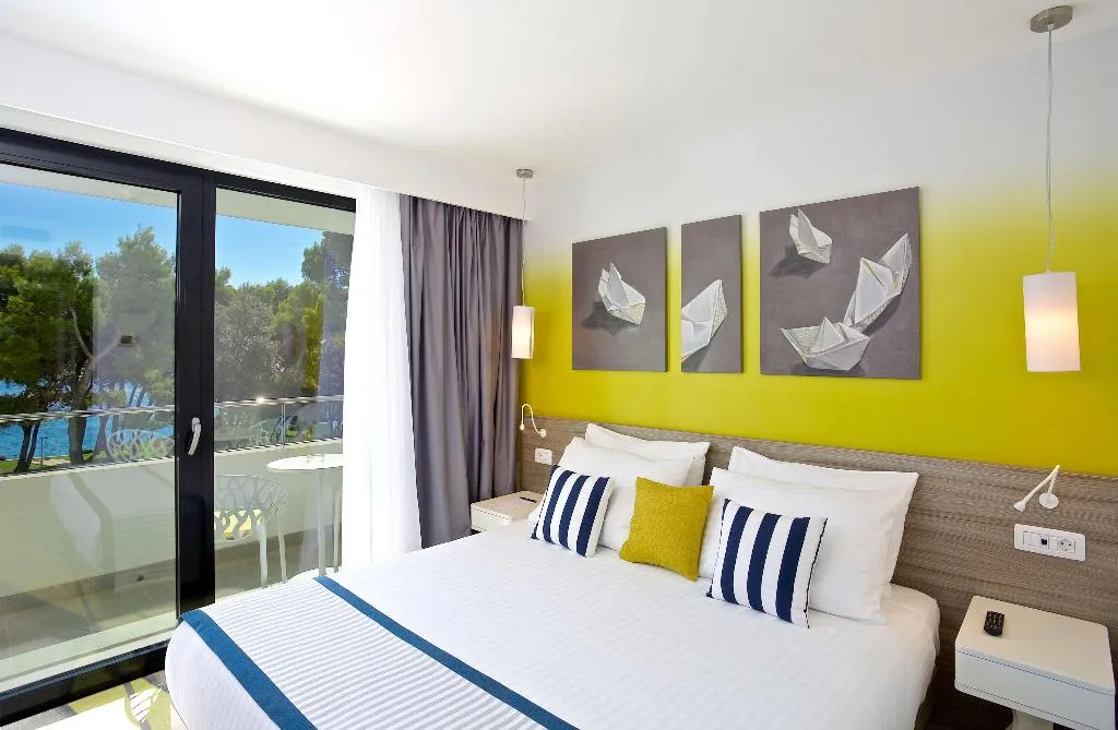 Room, Park Plaza Arena Pula, Istria