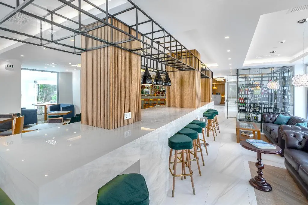 Restaurant, Glyfada Riviera Hotel, Athens
