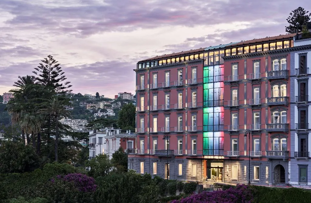 General view, de Bonart Naples-Curio Collection by Hilton, Naples