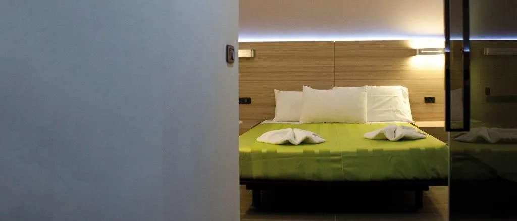 Room, Santa Lucia, Venice