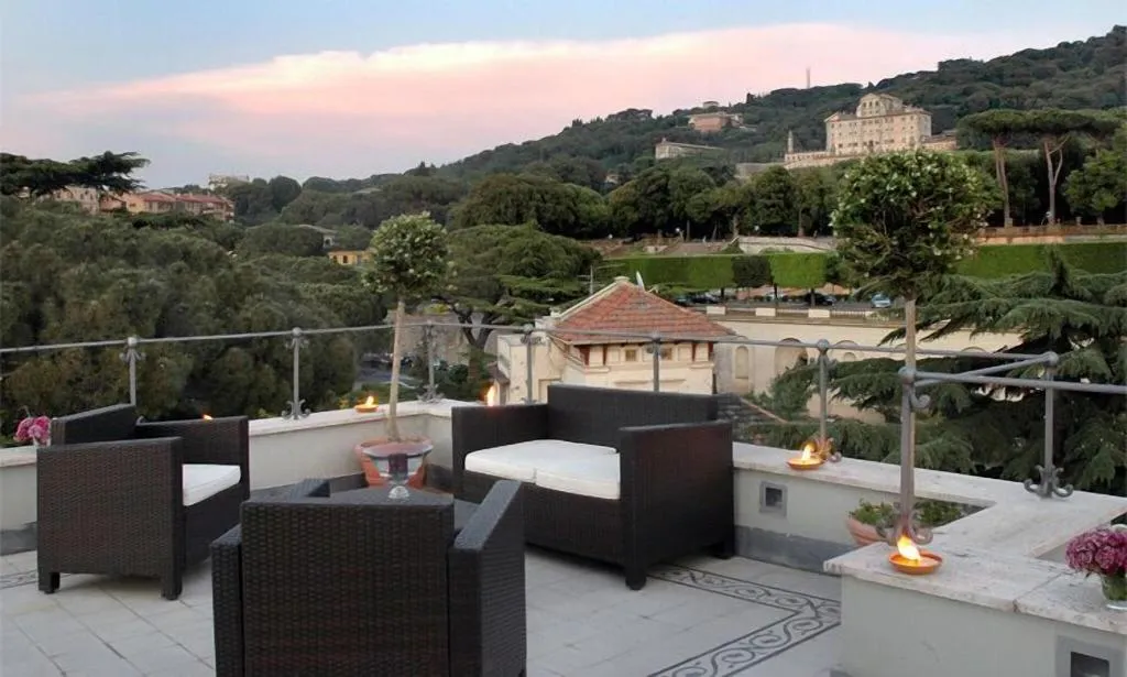 Terrace, Hotel Flora, Rome