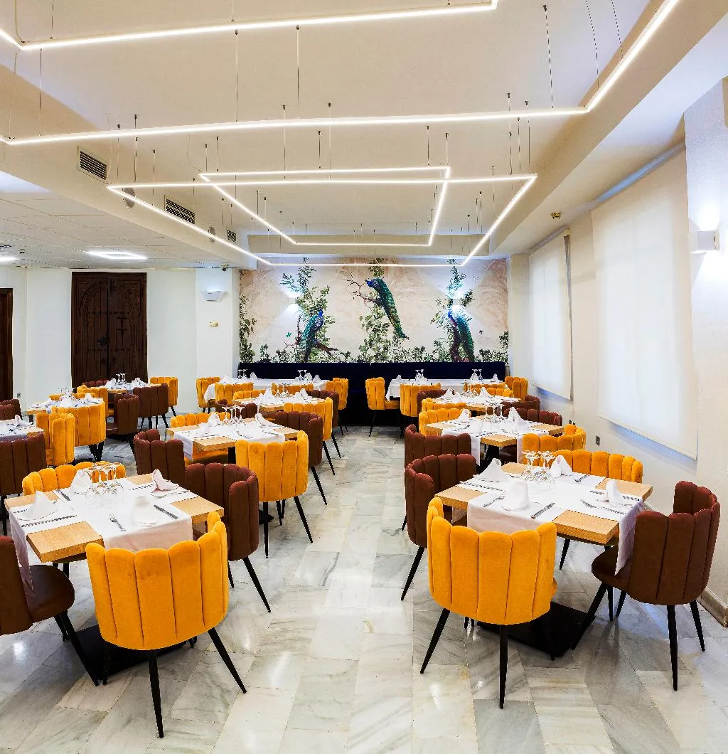 Restaurant, Bellavista Sevilla, Seville