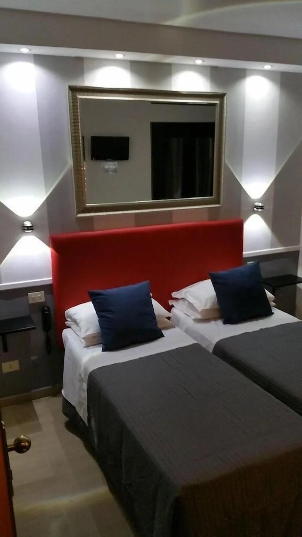 Room, Hotel Center 1, Rome
