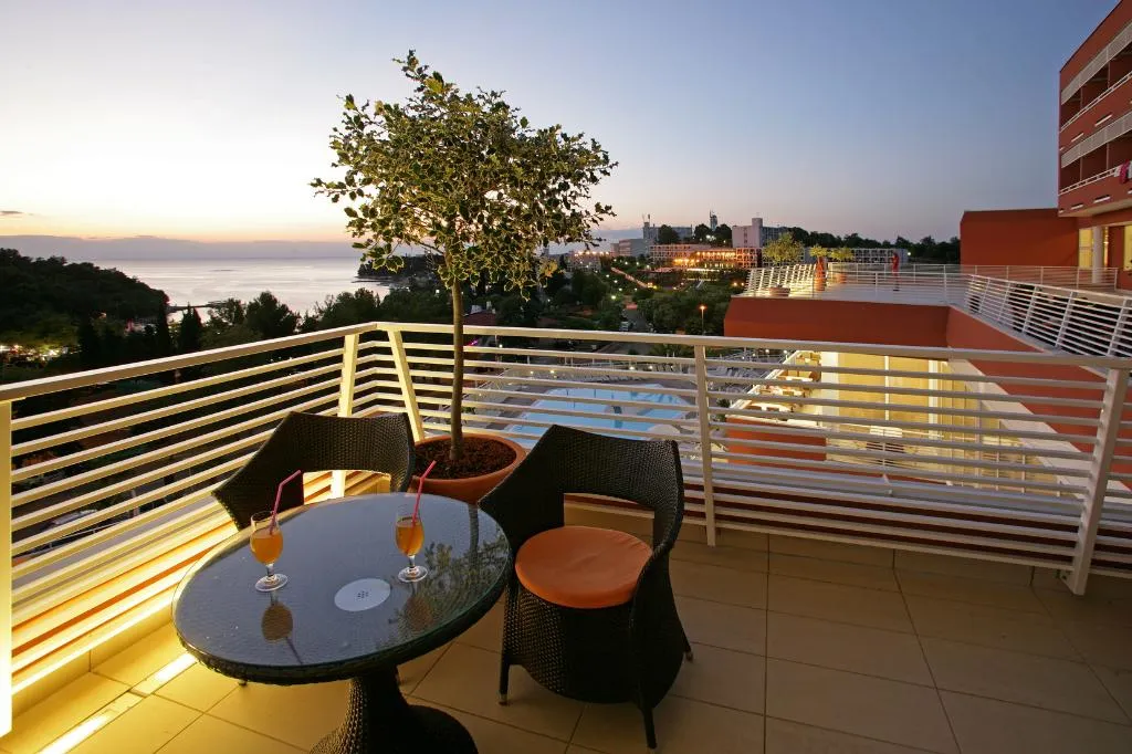 Terrace, Hotel Albatros Plava Laguna, Istria