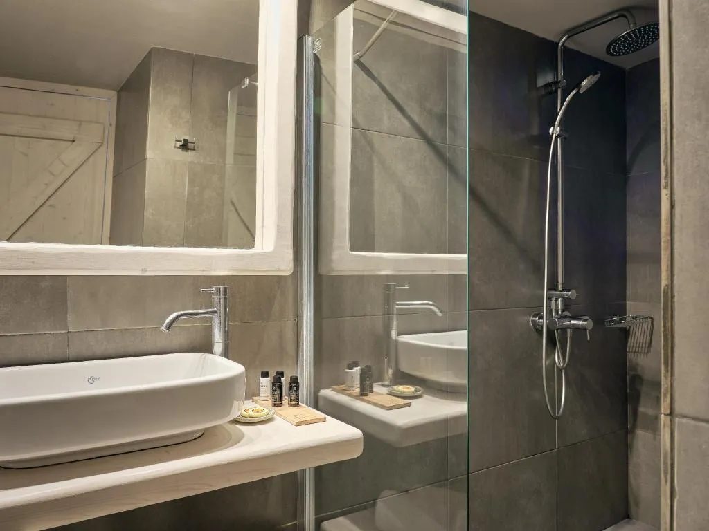 Room, Ionian Hill Studios, Zante