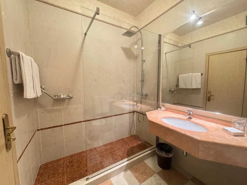JUNIOR SUITE CAPACITY 3 Room, Hotel Greif, Venice