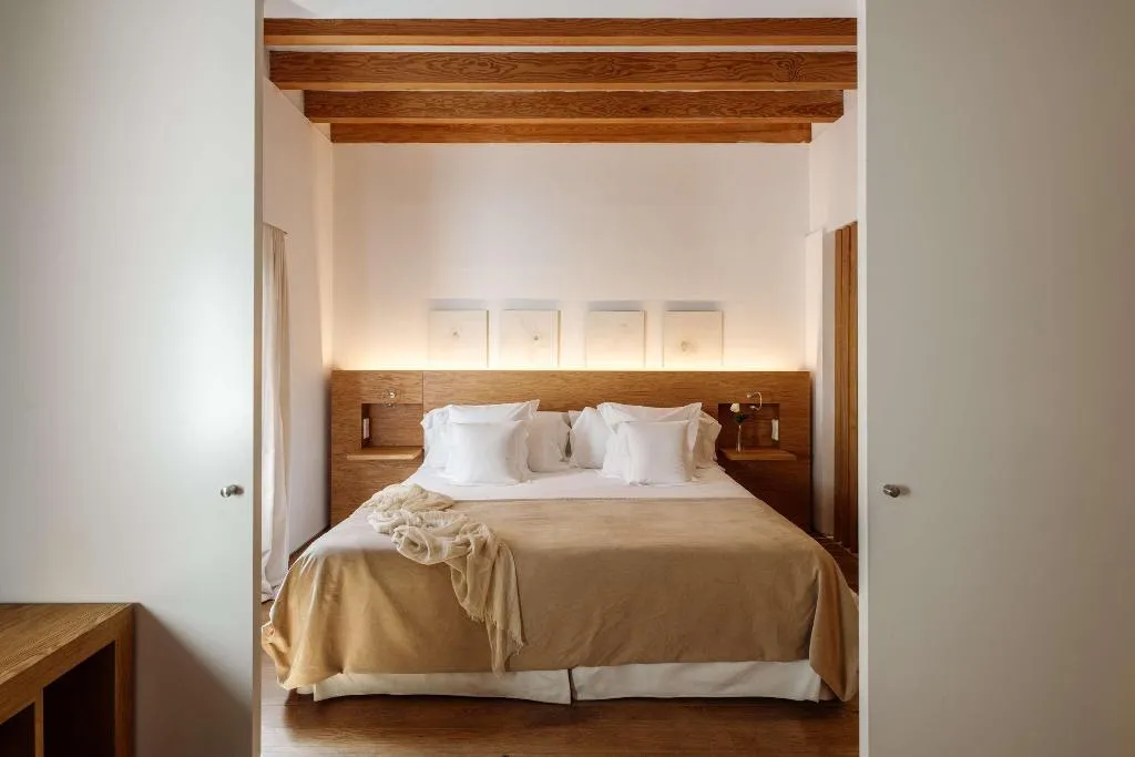 Room, Convent de la Missio, Majorca
