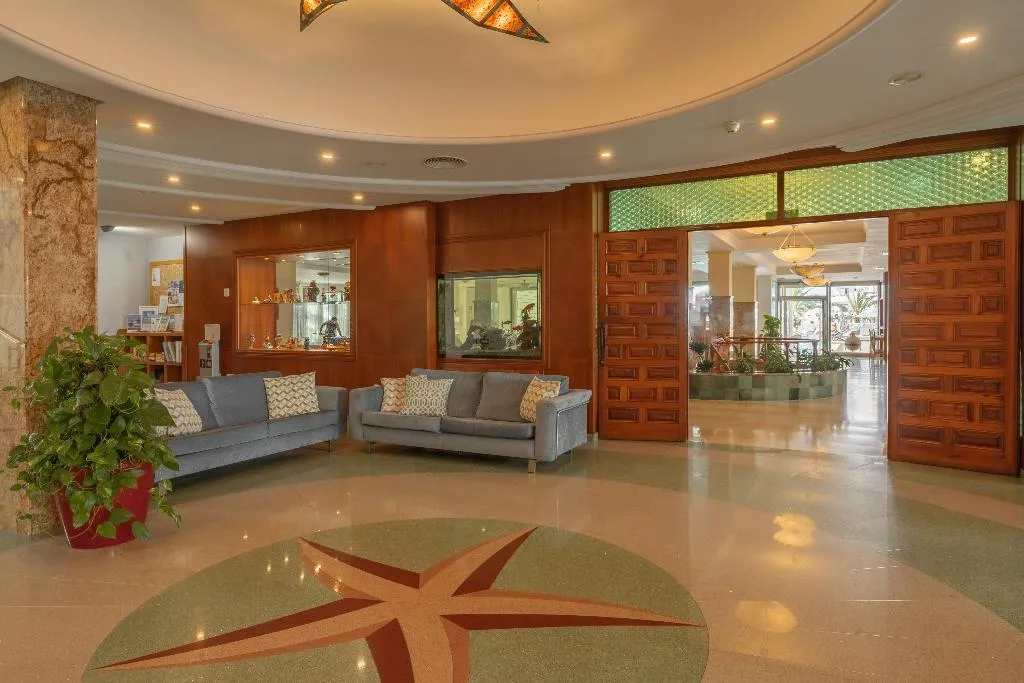 Lobby, Bellamar, Ibiza
