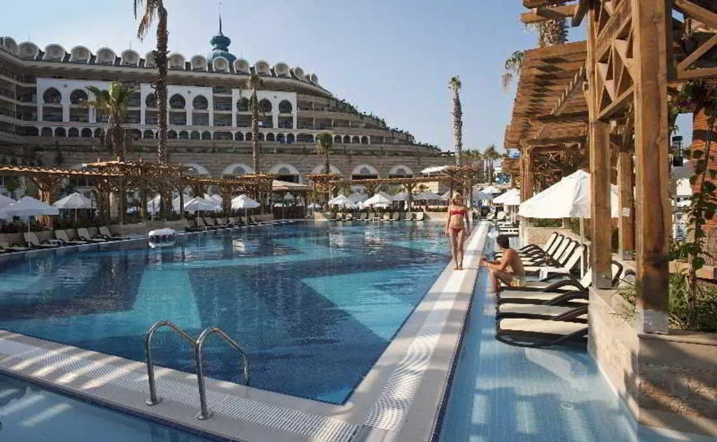 Pool, Crystal Sunset Pearl Collection, Antalya