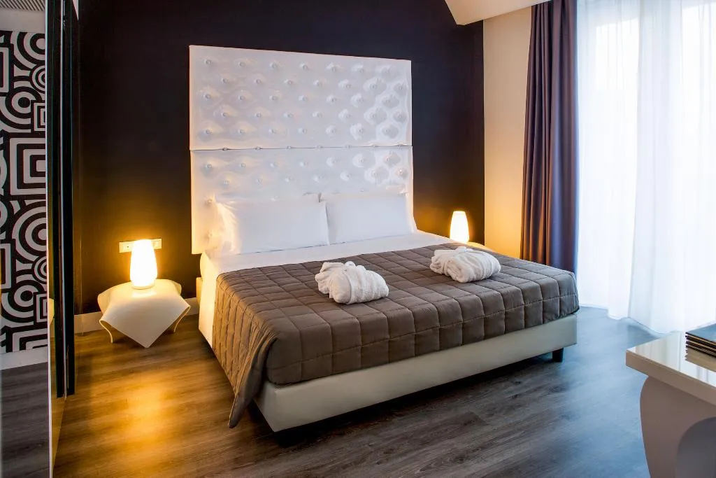 SUITE CAPACITY 4 Room, Hotel Da Vinci Milano, Milan