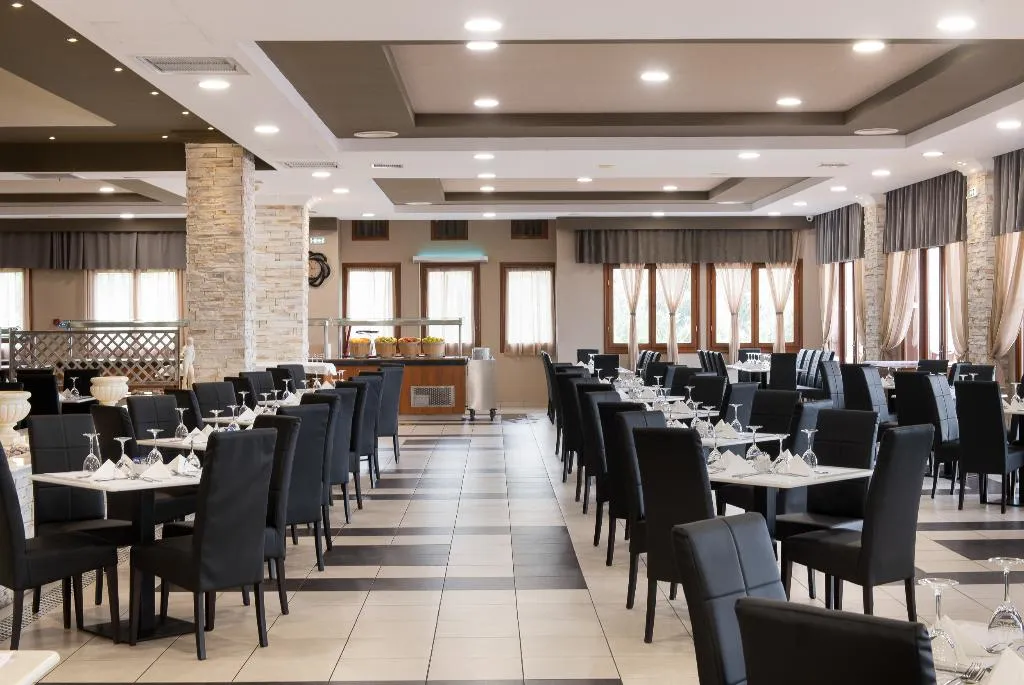 Restaurant, Alexandros Palace Hotel & Suites, Halkidiki