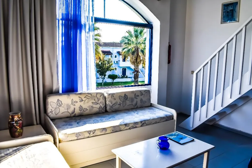 STUDIO CAPACITY 4 Room, Govino Bay, Corfu