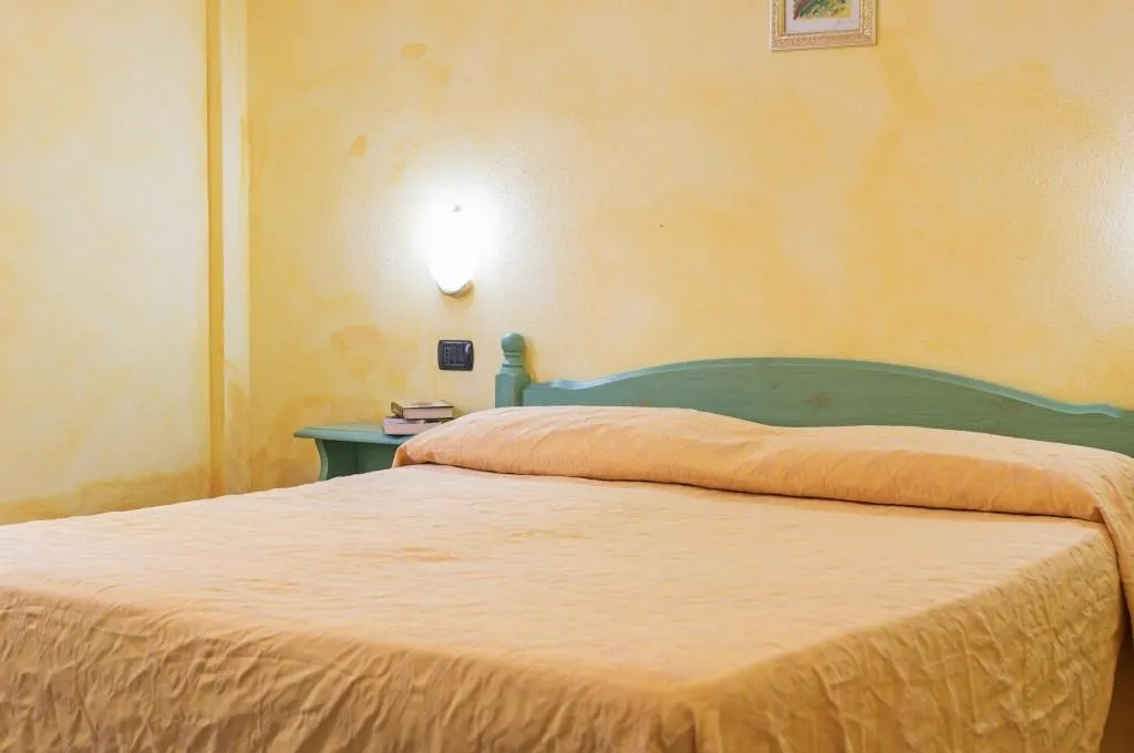 APARTMENT THREE BEDROOMS Room, Residence Club Gli Ontani, Olbia