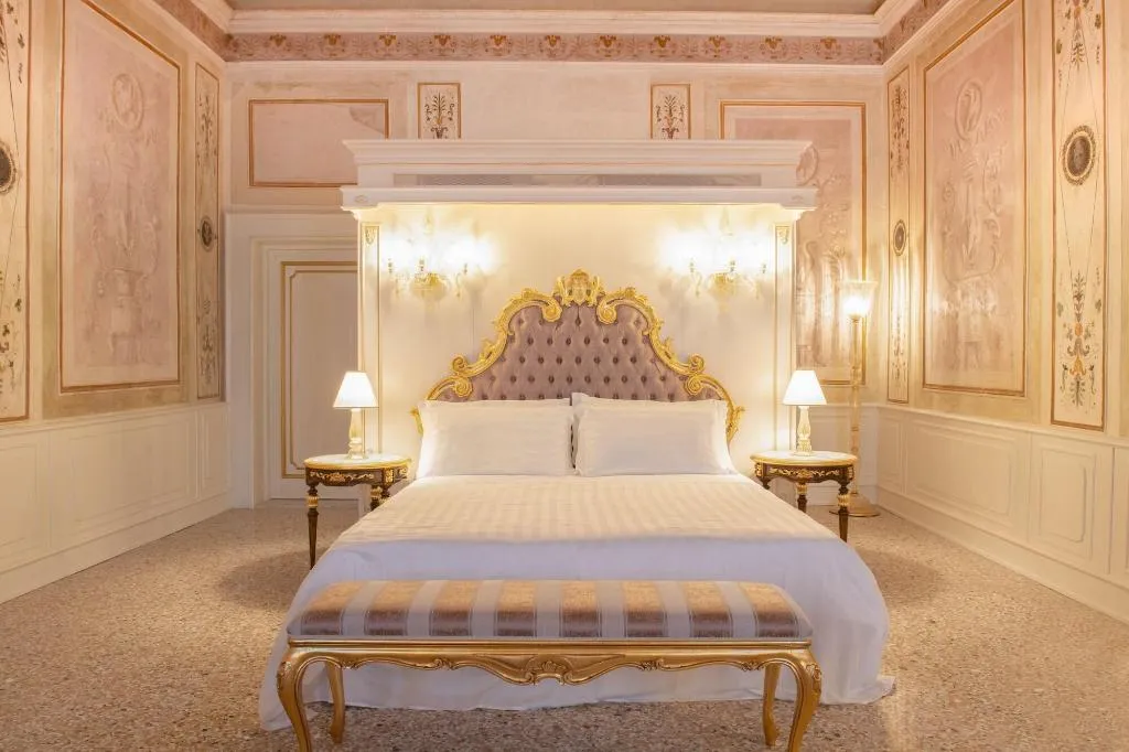 SUITE Presidential Room, Cà Bonfadini Historic Experience, Venice