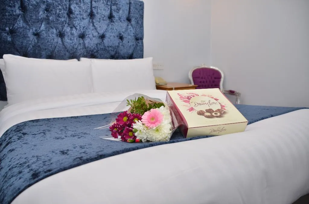 Double or Twin STANDARD Room, Hotel St George by Nina, Dublin