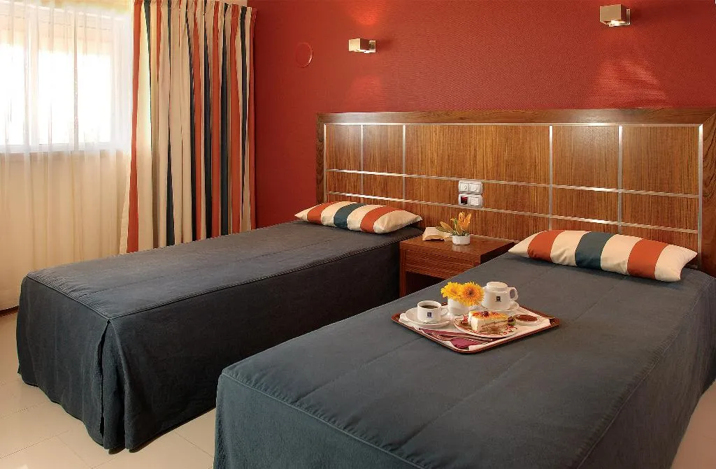 APARTMENT CAPACITY 4 ONE BEDROOM Room, Balaia Atlantico, Algarve