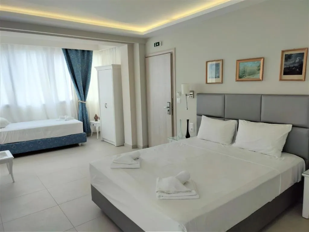 TRIPLE CLASSIC Room, Light Blue Hotel, Halkidiki
