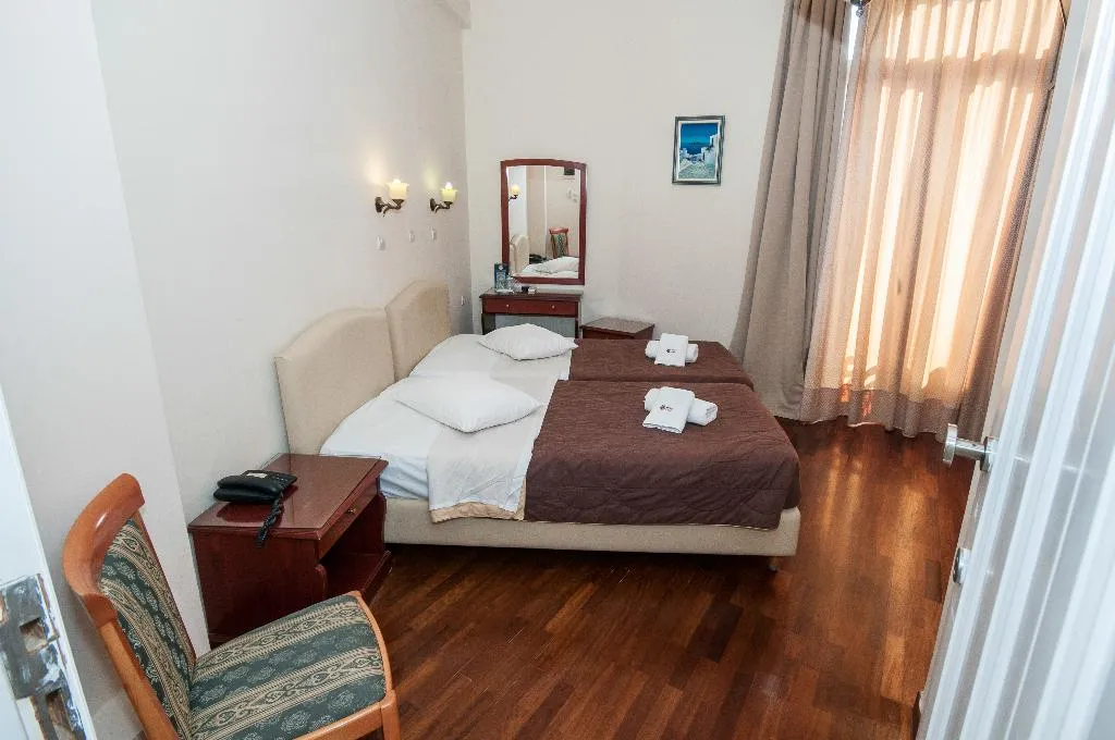 Double or Twin STANDARD Room, Cecil hotel, Athens
