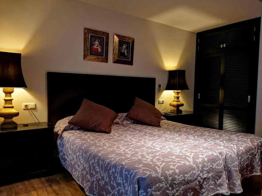 Room, Hostal Tres Soles, Costa Del Sol