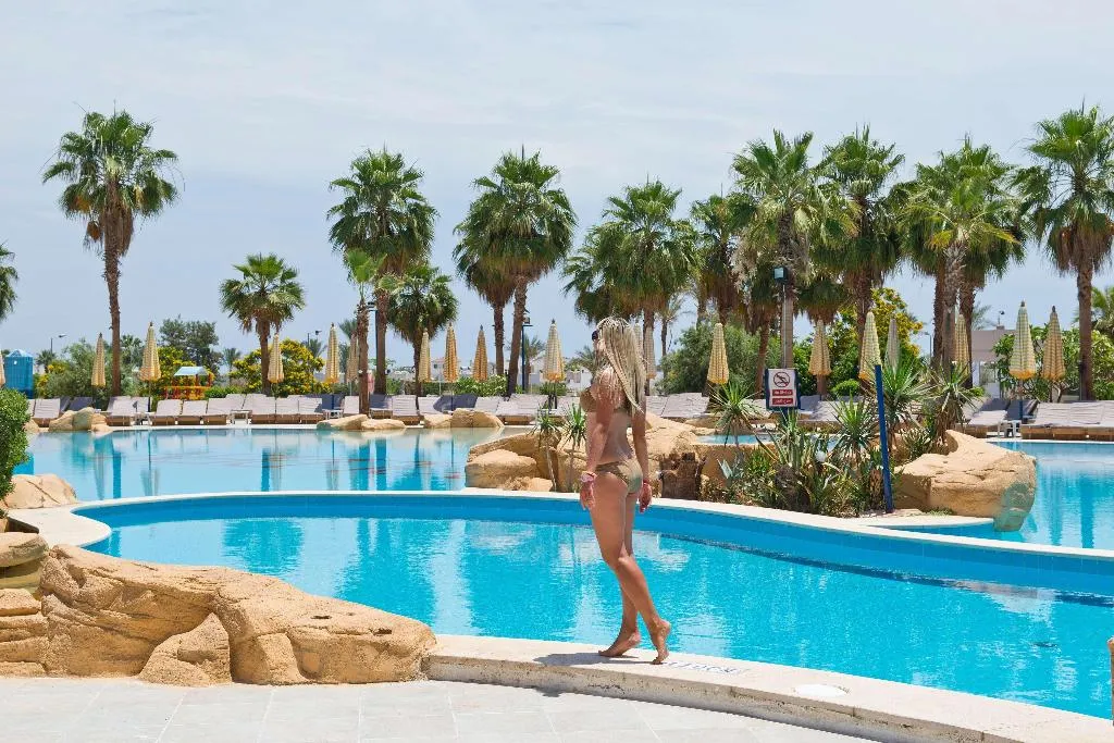 Pool, Amphoras Aqua, Red Sea Riviera