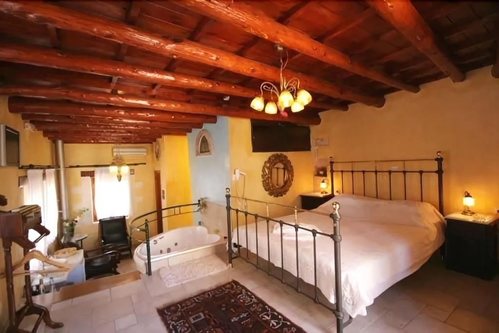 Room, Ifigenia Luxury Suites And Villas, Crete
