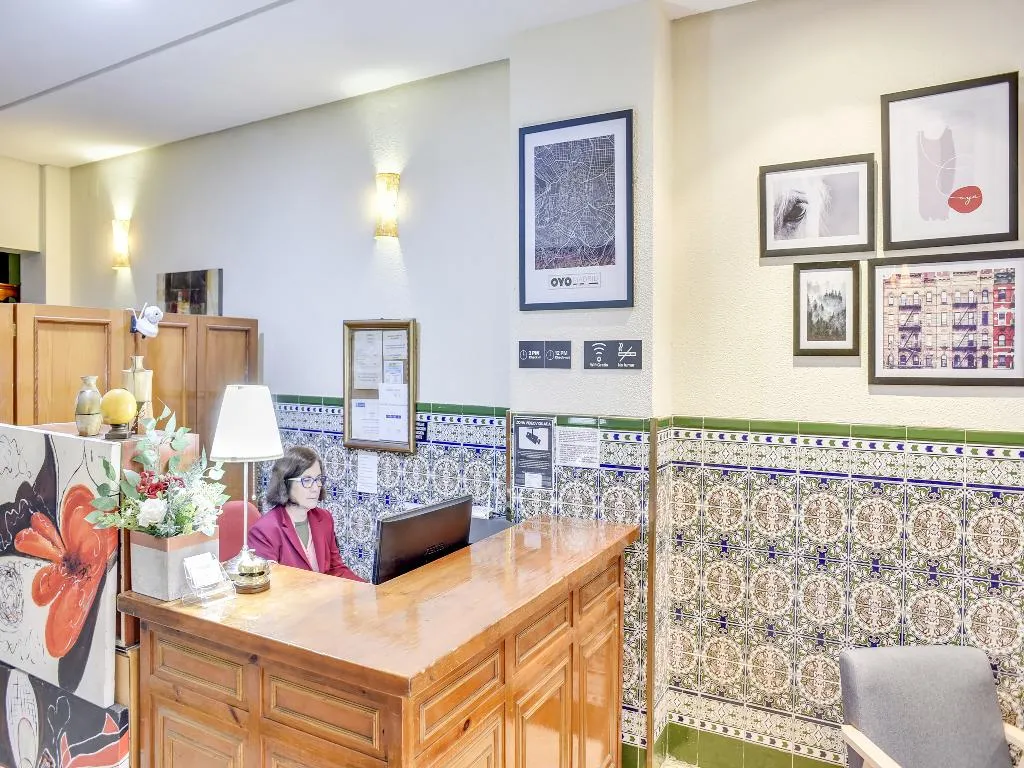 Lobby, Hostal Carabanchel, Madrid