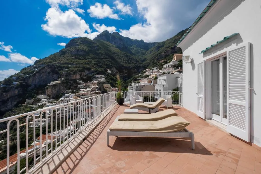 Terrace, Villa Magia, Naples