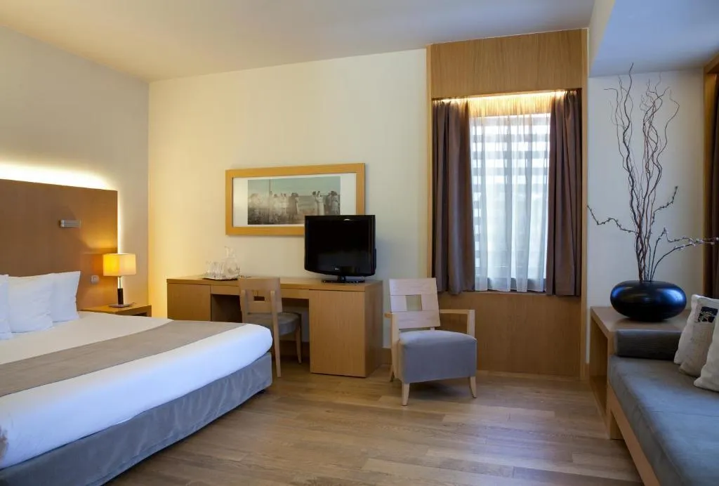 SUITE STANDARD Room, Zeus Thessaloniki Lazart, Halkidiki