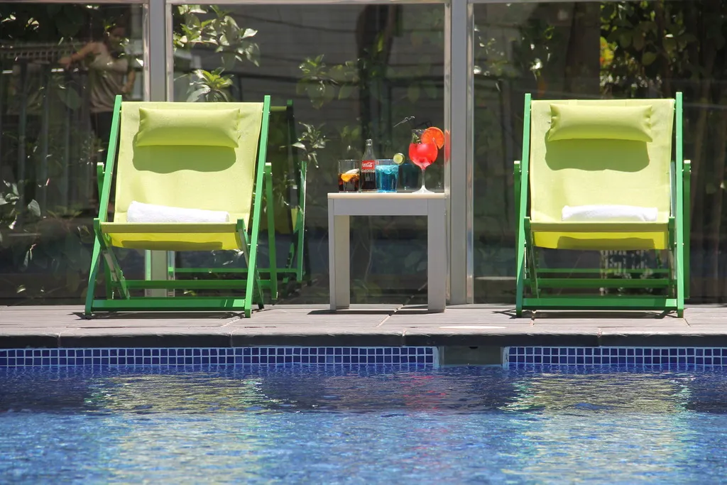 Pool, Primus Valencia, Valencia