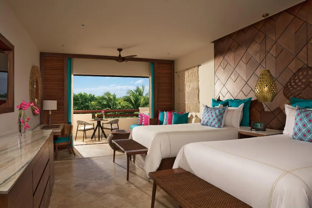 JUNIOR SUITE TWO DOUBLE BEDS Room, Secrets Maroma Beach Riviera Cancun, Playa Del Carmen
