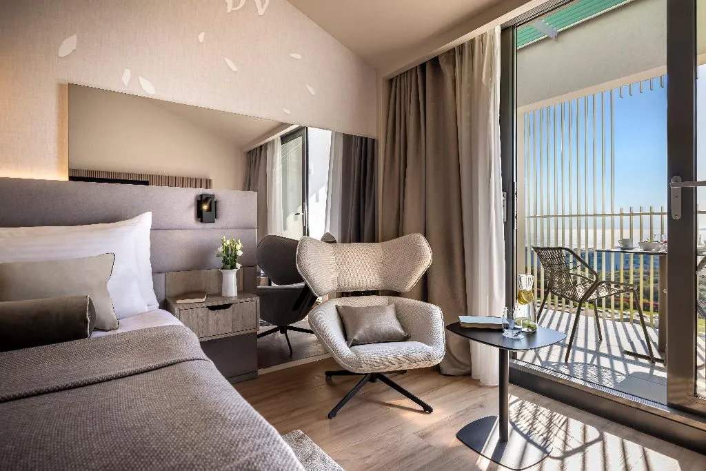 DOUBLE SUPERIOR WITH BALCONY Room, Valamar Lacroma Hotel 4*, Dubrovnik
