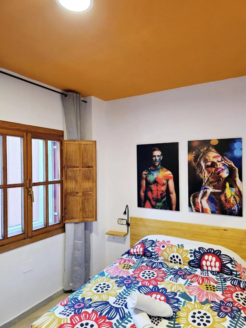 Room, Arc House Plaza, Seville