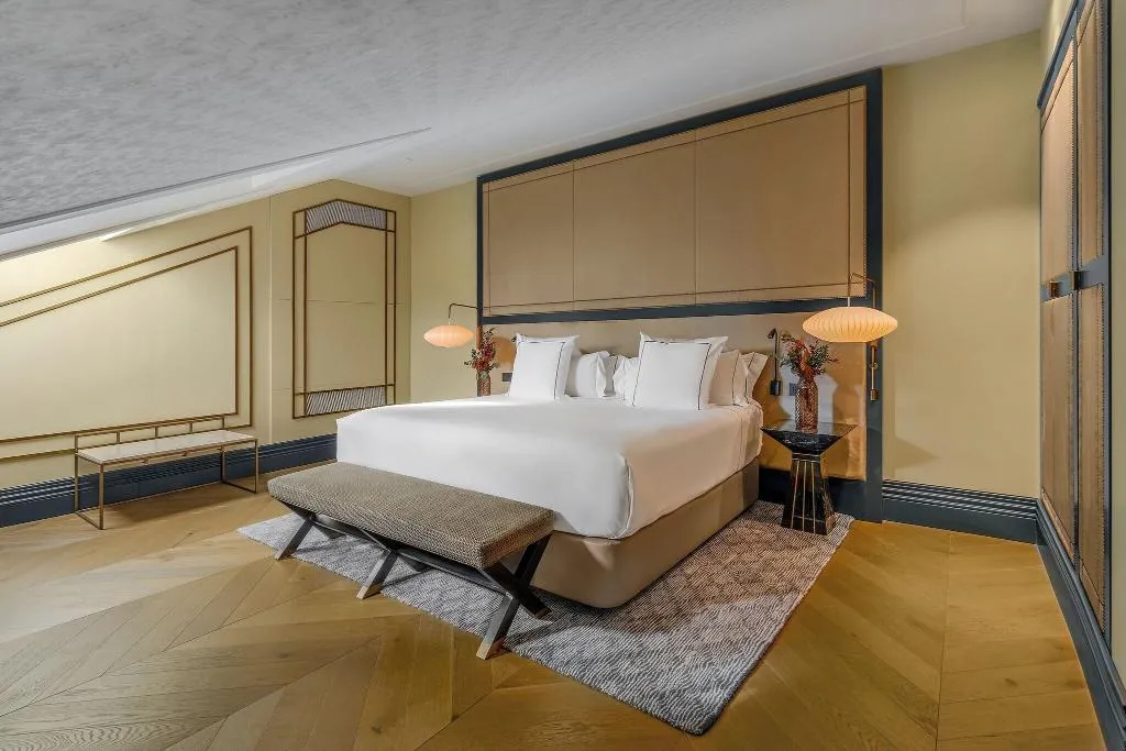 DOUBLE PREMIUM KING BED Room, Hotel Coolrooms Atocha, Madrid