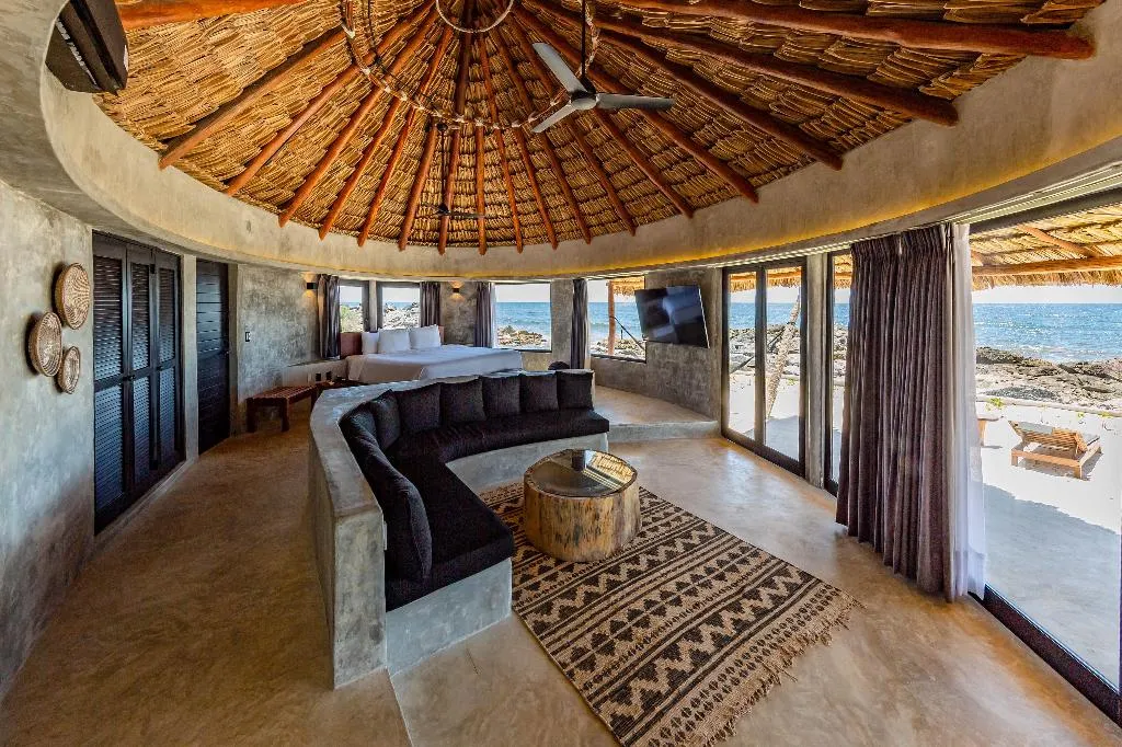 SUITE OCEAN FRONT KING BED Room, Maya Tulum, Cancun Area