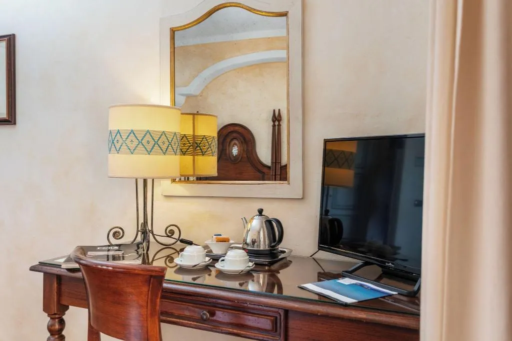 SUITE SEA VIEW Room, La Vecchia Fonte Hotel, Olbia