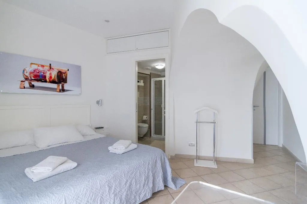 DOUBLE CLASSIC WITH BALCONY Room, Maison Du La Rua, Naples
