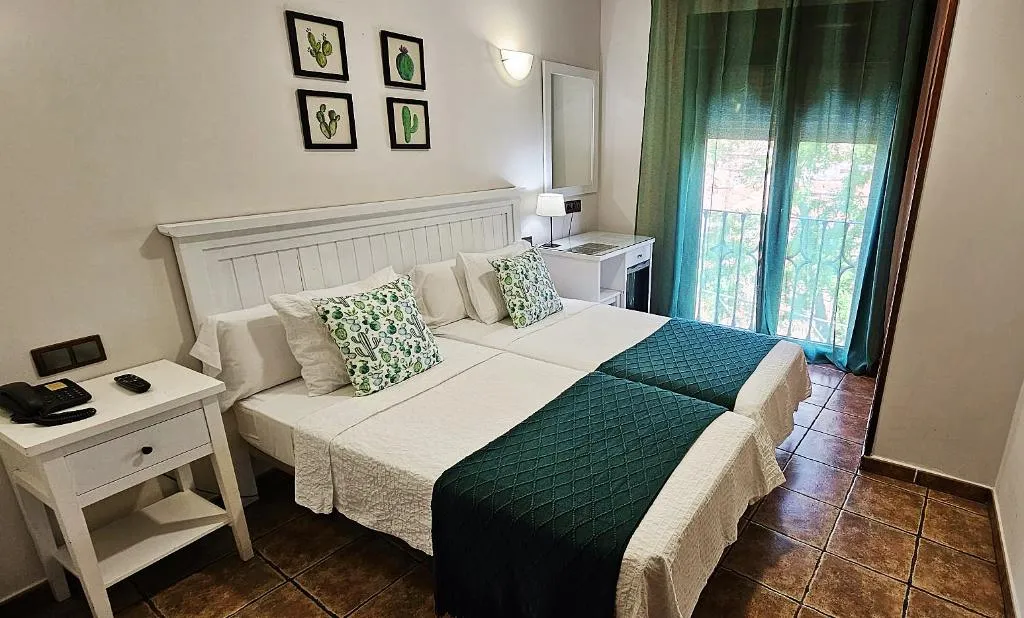 TWIN STANDARD Room, Medina de Toledo, Madrid