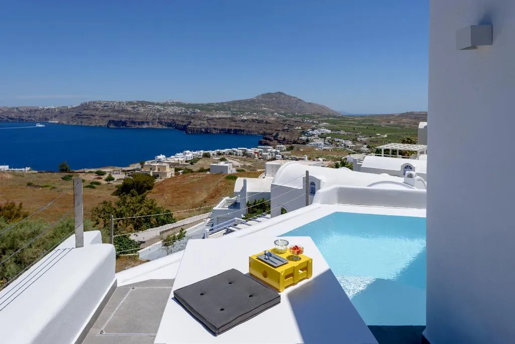 SUITE HONEYMOON Room, Earino Suites and Villas, Santorini