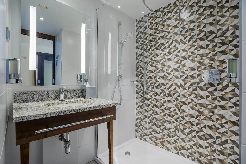 Room STANDARD Room, Hampton by Hilton Gdansk Oliwa, Gdansk