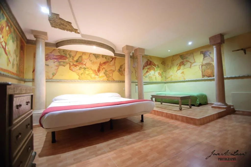Room, Casual Civilizaciones Valencia, Valencia